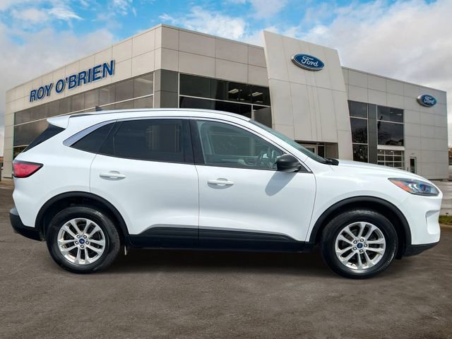 Certified 2022 Ford Escape SE w/ Cold Weather Package AWD/4WD image 6