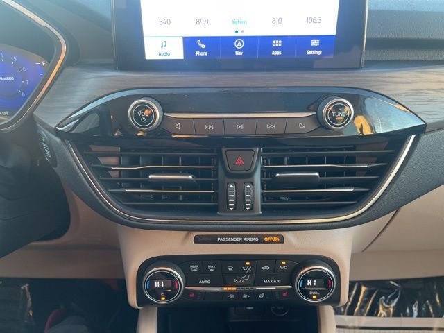 Certified 2020 Ford Escape Titanium w/ Titanium Premium Package 2.0 image 27