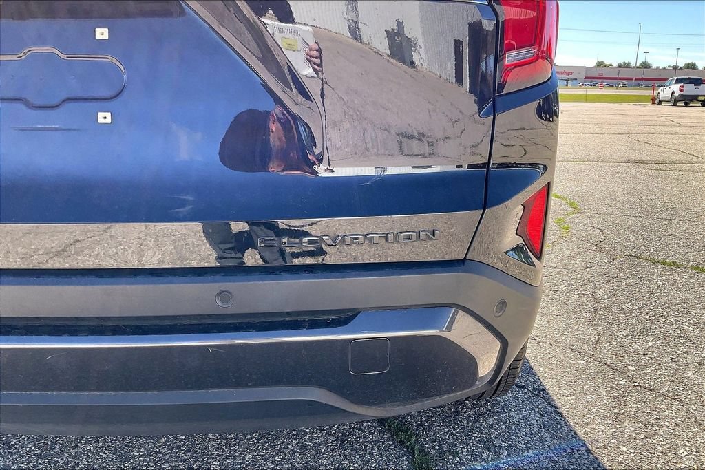 Used 2025 GMC Terrain Elevation AWD/4WD image 6