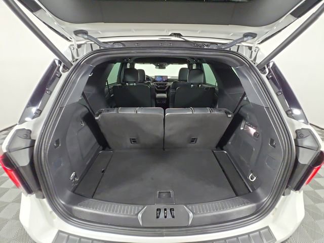 Certified 2025 Ford Explorer ST image 17