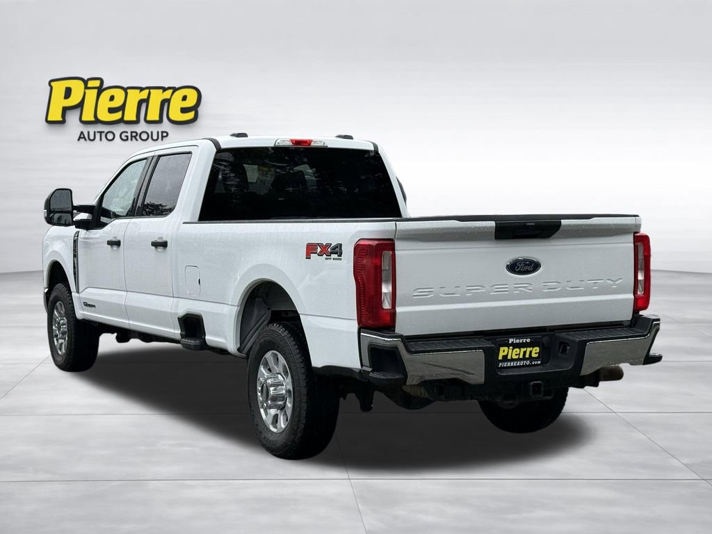 Certified 2023 Ford F350 XLT w/ FX4 Off-Road Package AWD/4WD image 8