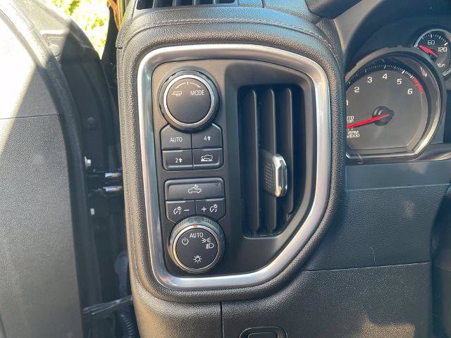 Used 2022 Chevrolet Silverado 1500 LT AWD/4WD image 17