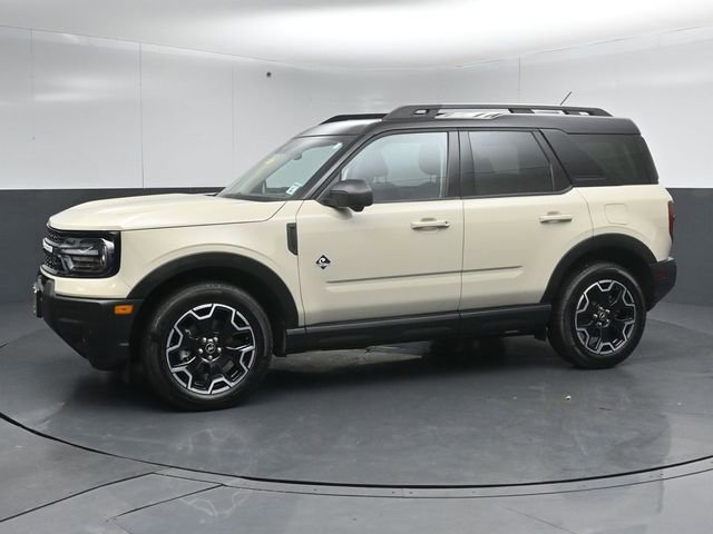 Certified 2025 Ford Bronco Sport Outer Banks w/ Outer Banks Tech Package+ AWD/4WD image 4