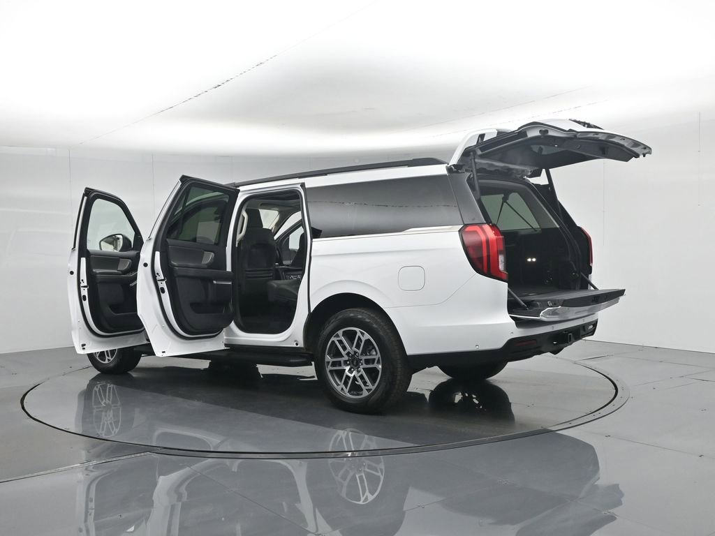 Certified 2025 Ford Expedition Max Active AWD/4WD image 40