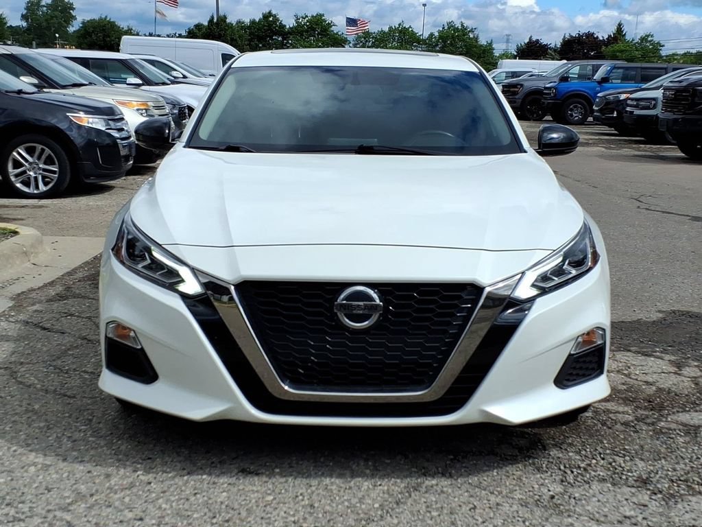 Used 2019 Nissan Altima 2.5 SR w/ SR Premium Package AWD/4WD image 8