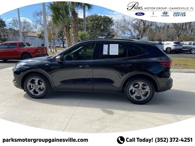 Certified 2025 Ford Escape ST-Line image 7