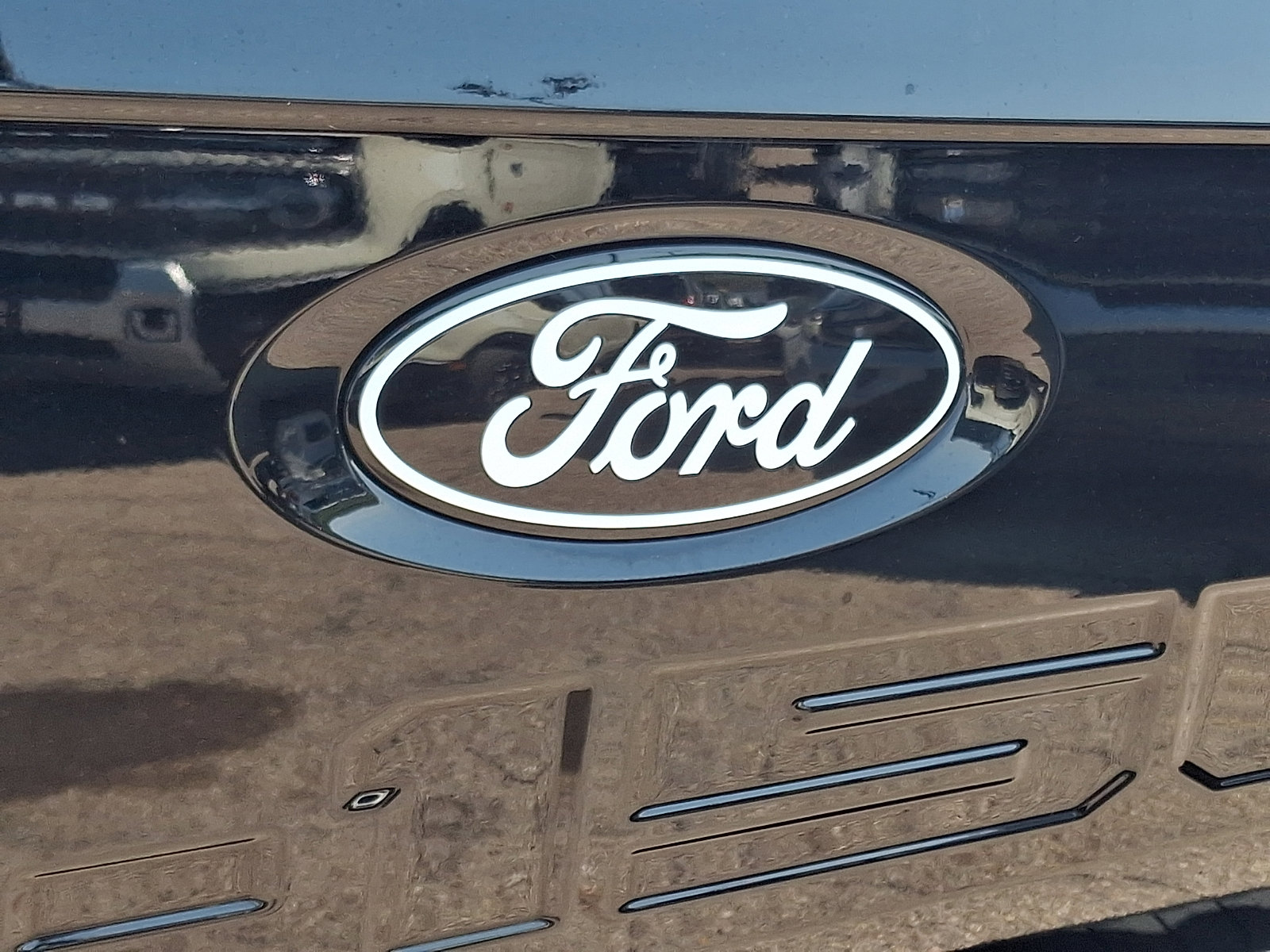 Certified 2024 Ford F150 XLT w/ Equipment Group 302A MID AWD/4WD image 29