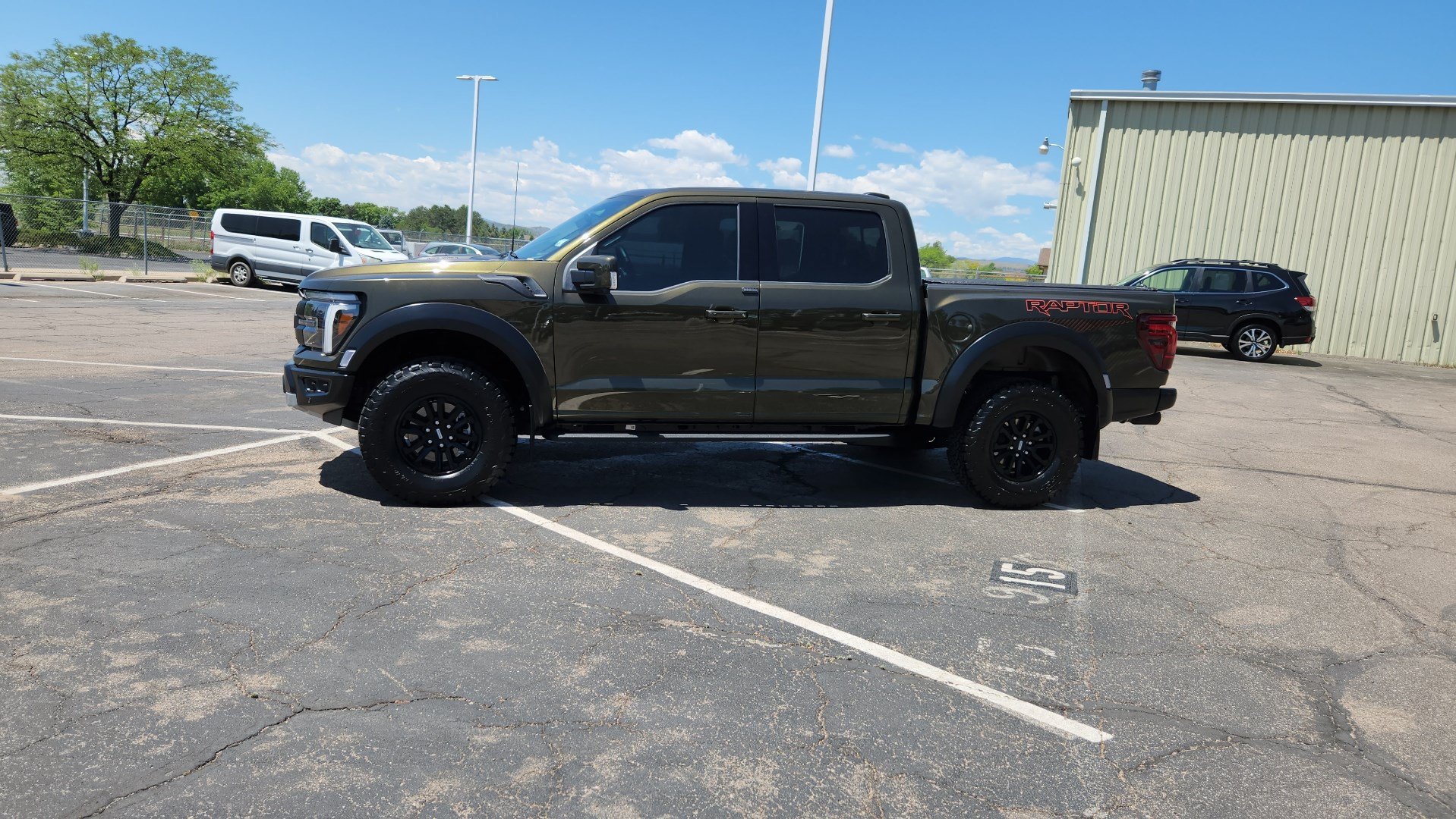 Certified 2025 Ford F150 Raptor AWD/4WD image 5