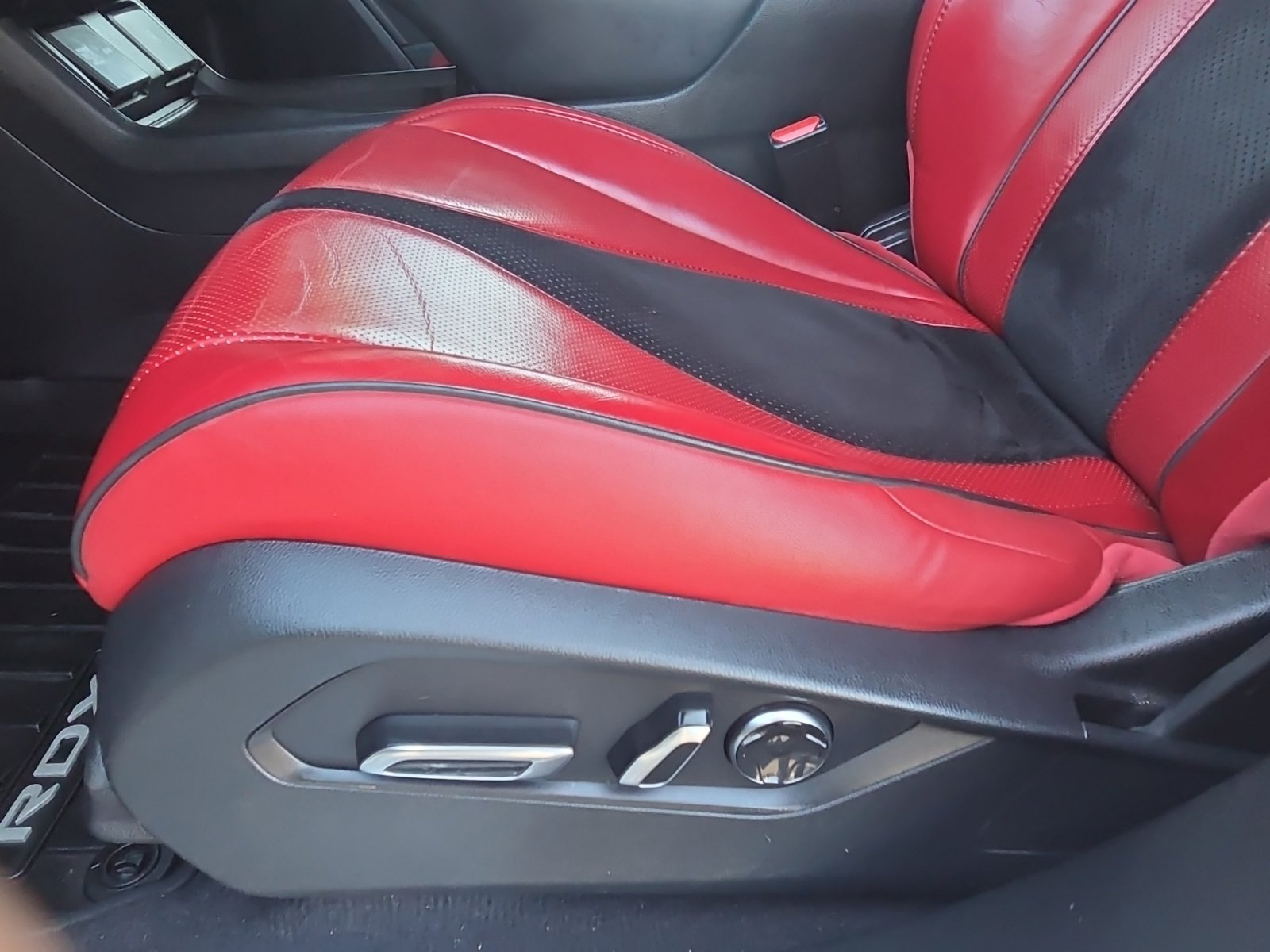 Used 2021 Acura RDX w/ Advance Package AWD/4WD image 16