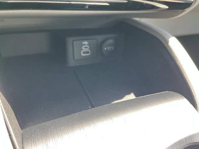 Certified 2025 Ford Escape SE FWD image 41