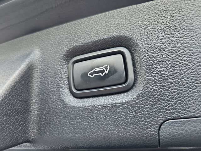 Used 2023 Hyundai Santa Fe SEL AWD/4WD image 14