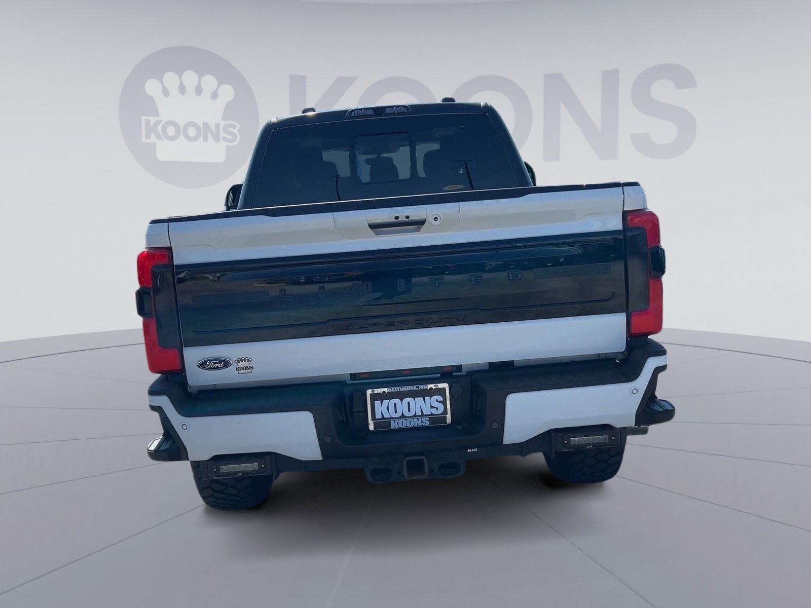 Certified 2024 Ford F350 Limited w/ FX4 Off-Road Package AWD/4WD image 10