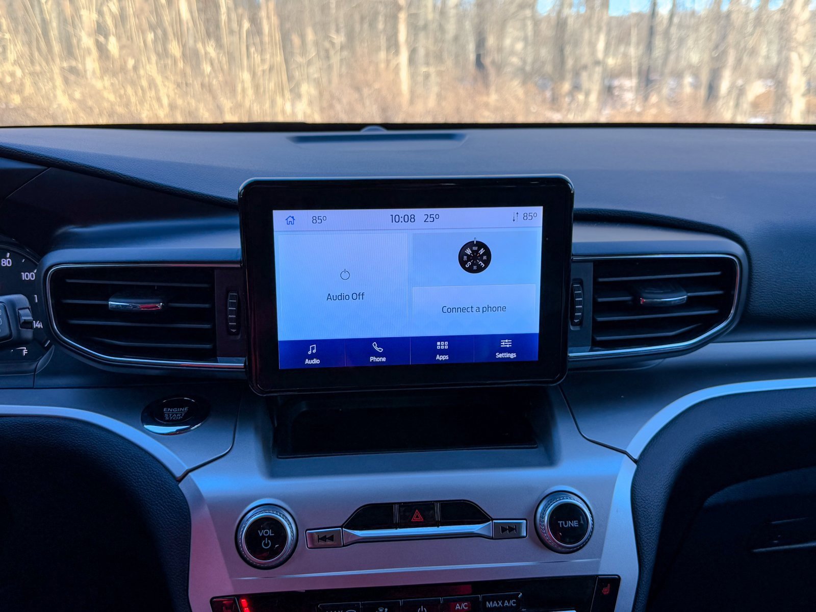 Certified 2022 Ford Explorer XLT w/ Equipment Group 202A image 26