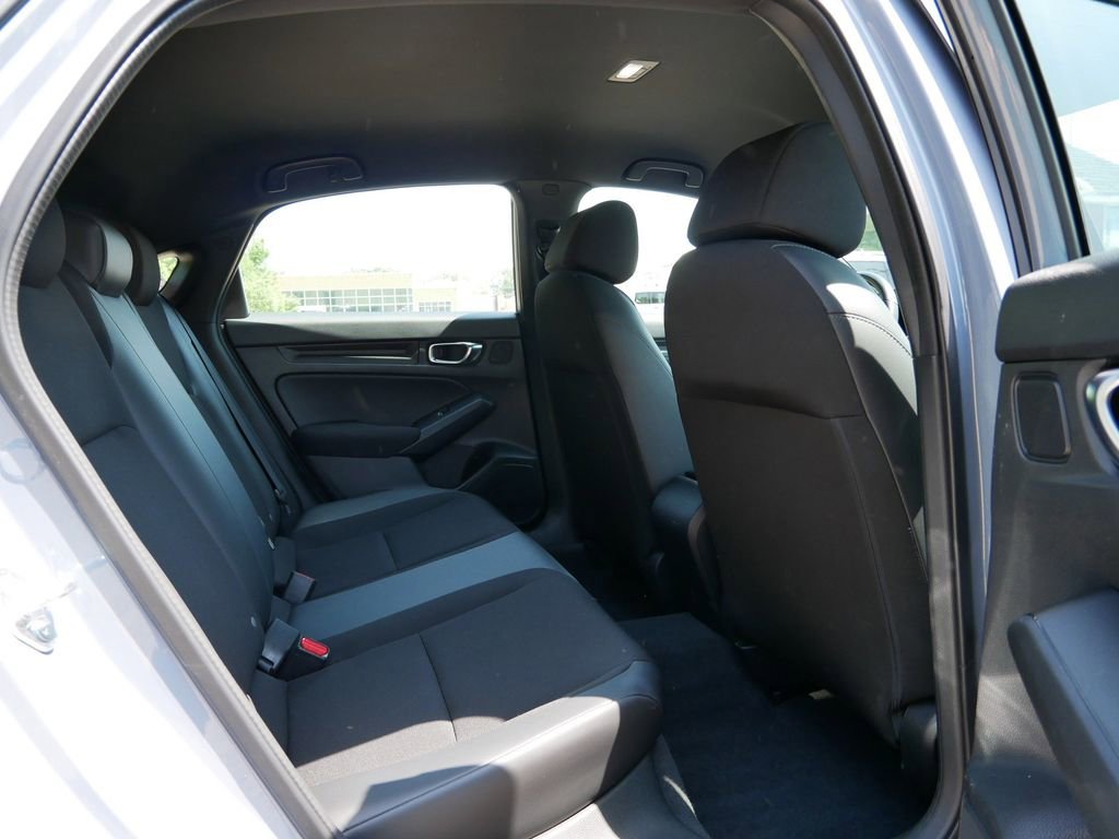 Used 2022 Honda Civic Sport image 9