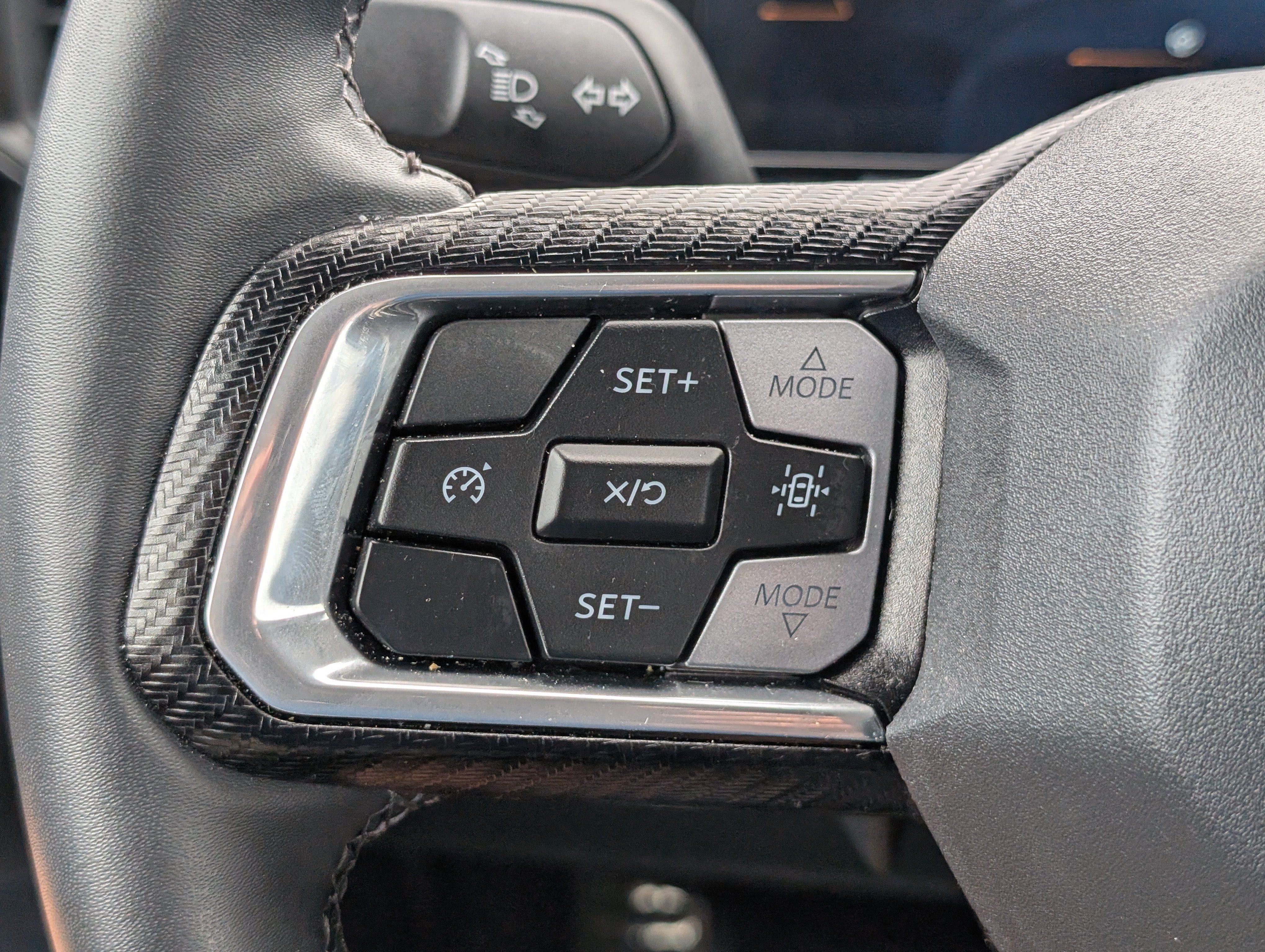 Certified 2025 Ford Mustang Coupe RWD image 18