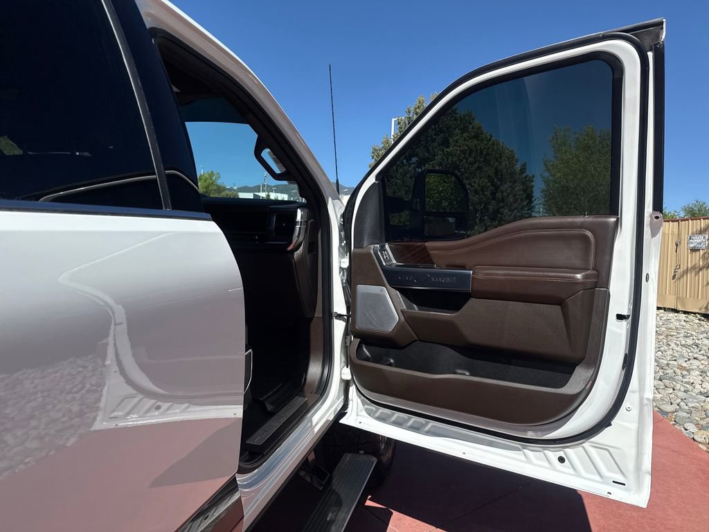 Certified 2024 Ford F250 King Ranch AWD/4WD image 27