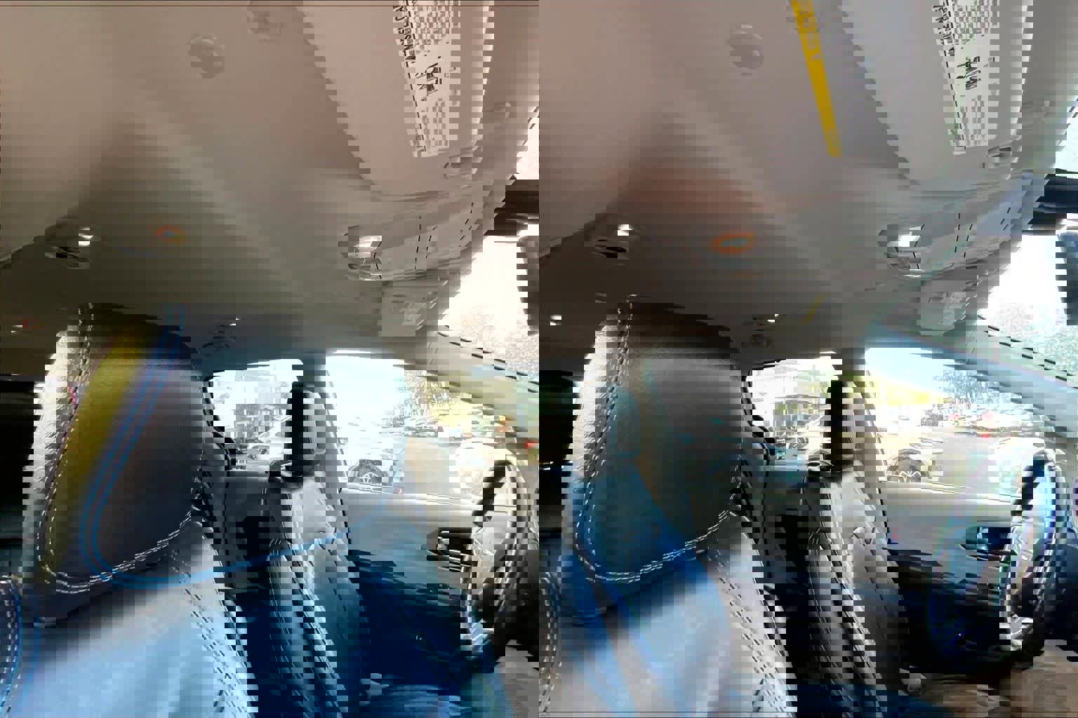 Used 2021 Chrysler Pacifica Touring-L image 30