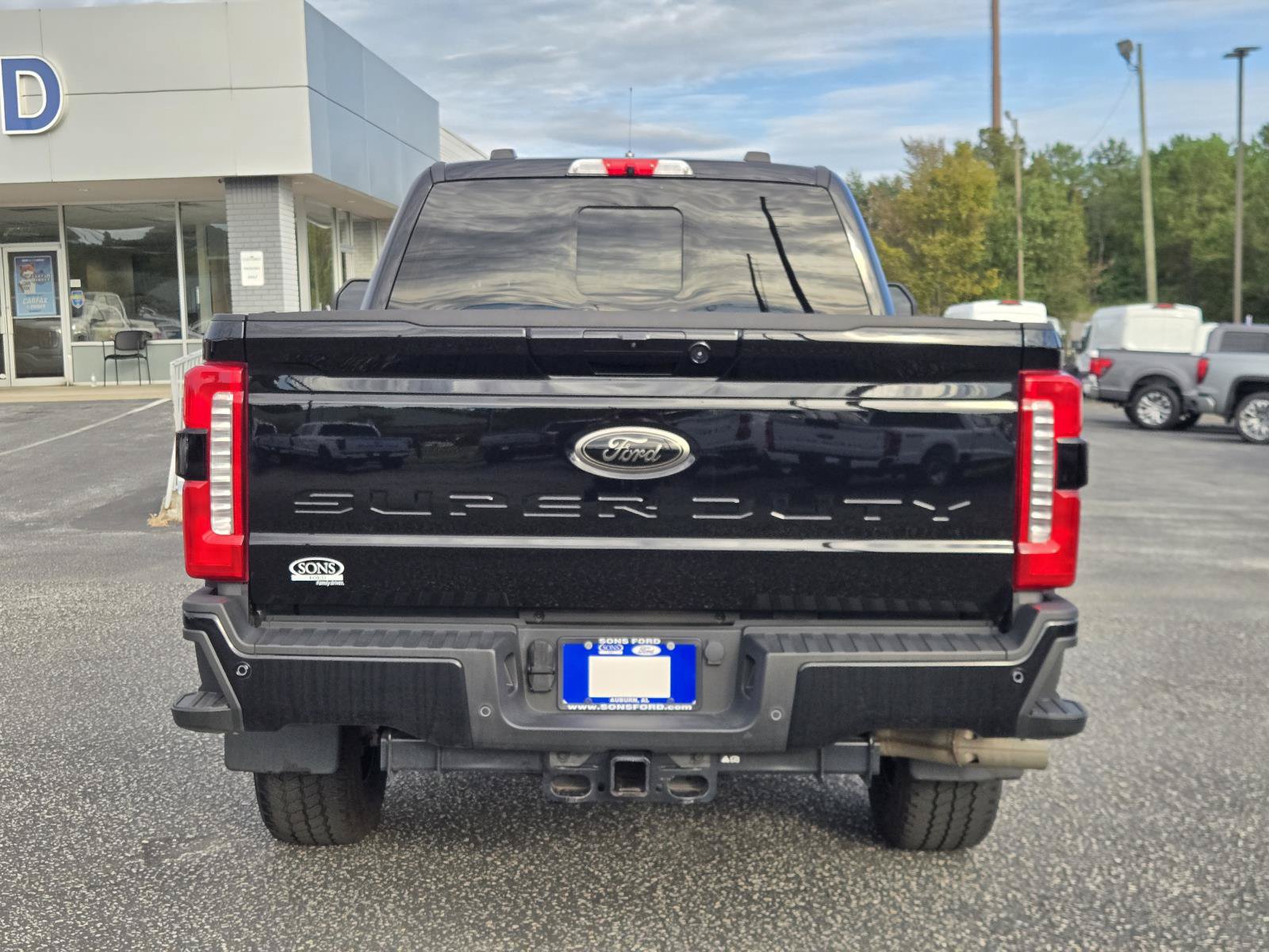 Certified 2025 Ford F250 Lariat w/ Black Appearance Package AWD/4WD image 12