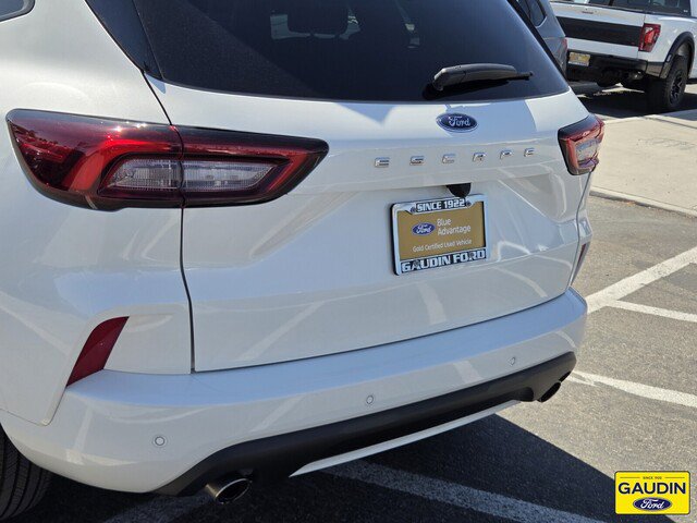 Certified 2024 Ford Escape ST-Line w/ Tech Pack #1 FWD image 6