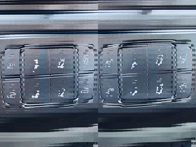 Used 2019 Chevrolet Colorado W/T w/ Custom Special Edition image 24