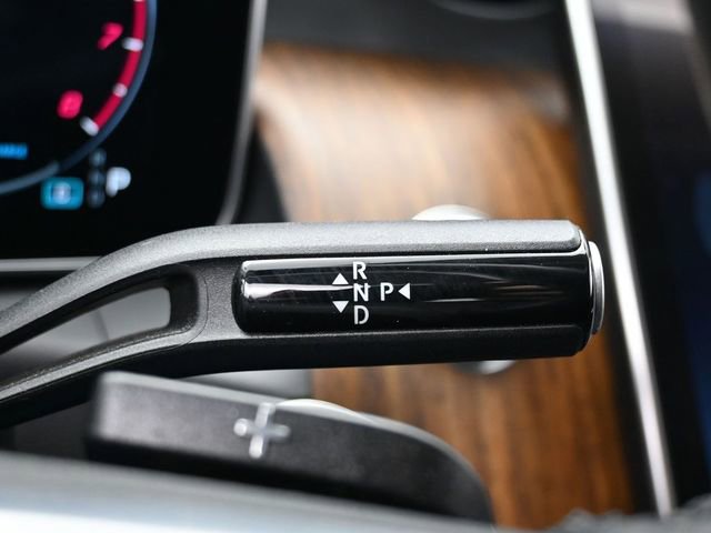 Used 2024 Mercedes-Benz GLC 300 image 21