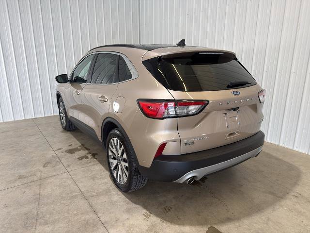 Certified 2020 Ford Escape Titanium w/ Titanium Premium Package 2.0 AWD/4WD image 13