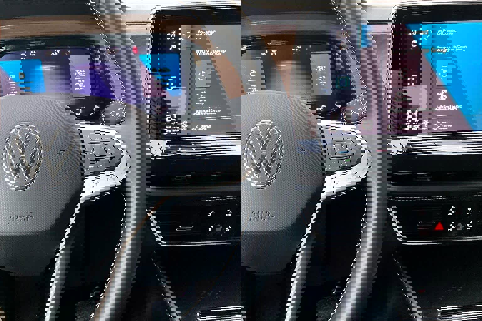 Used 2025 Volkswagen Atlas SE image 23