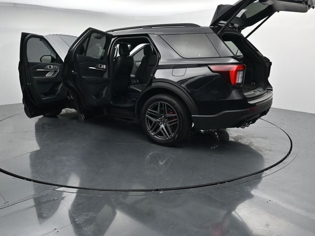 Certified 2025 Ford Explorer ST AWD/4WD image 45