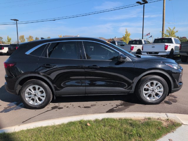 Certified 2024 Ford Escape Active w/ Tech Pack #2 AWD/4WD image 6