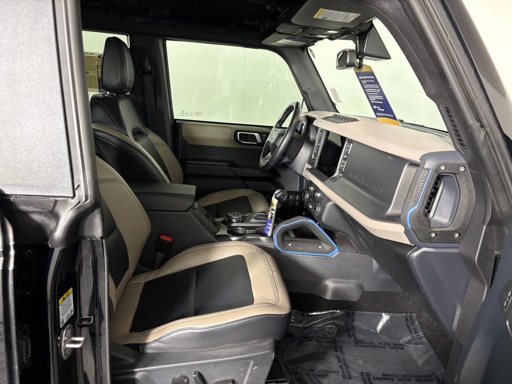 Certified 2024 Ford Bronco Wildtrak AWD/4WD image 36