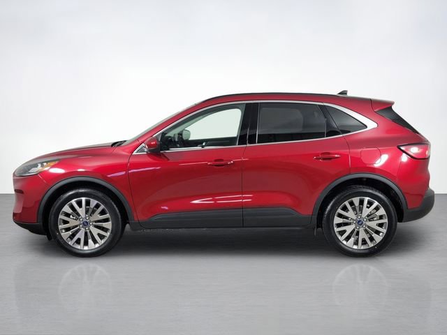 Certified 2022 Ford Escape Titanium w/ Class II Trailer Tow Package AWD/4WD image 6