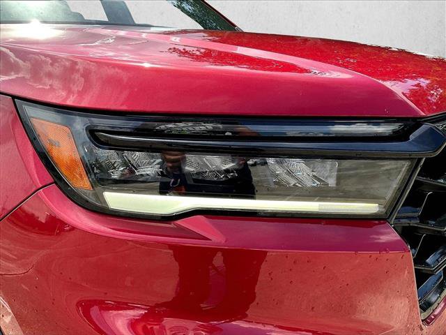 Used 2024 Honda Pilot TrailSport image 30