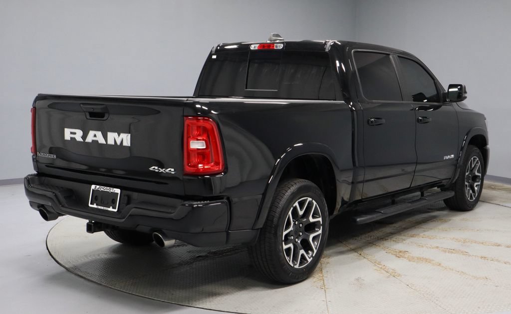 Used 2025 RAM 1500 Laramie w/ Sport Appearance Package AWD/4WD image 13