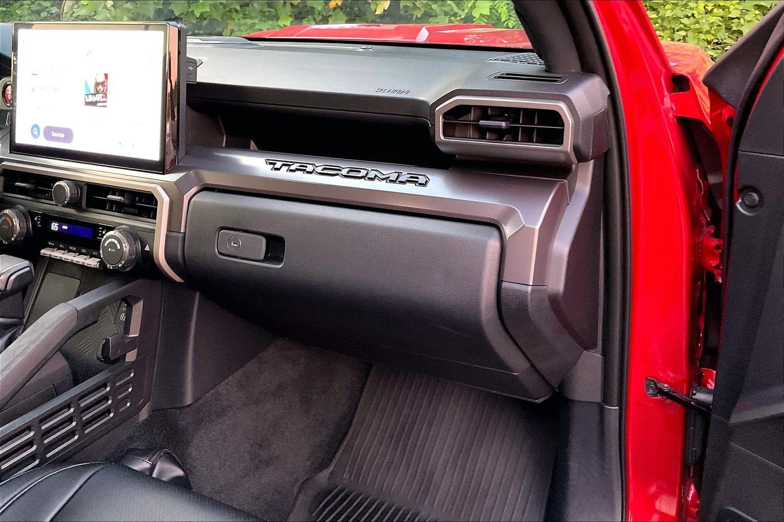 Used 2024 Toyota Tacoma TRD Sport w/ TRD Sport Upgrade Package AWD/4WD image 16