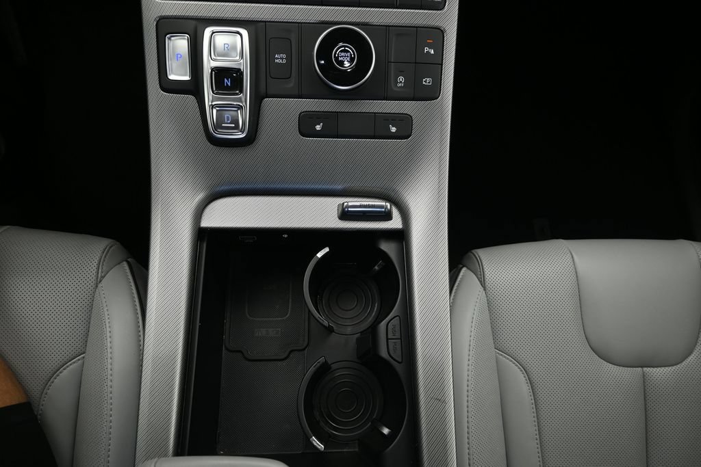Used 2024 Hyundai Palisade SEL FWD image 28