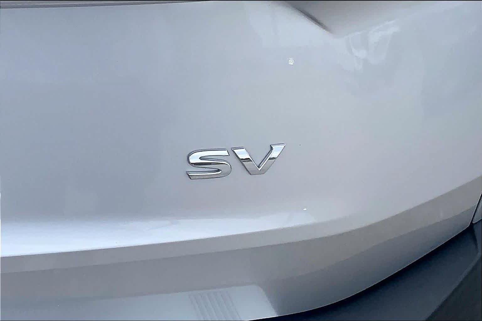 Used 2023 Nissan Rogue SV w/ SV Premium Package FWD image 10