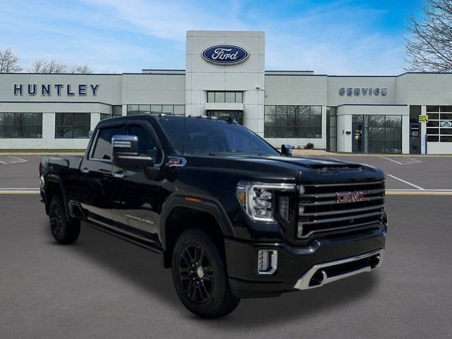 Used 2023 GMC Sierra 3500 Denali w/ Denali Black Diamond Edition AWD/4WD image 3