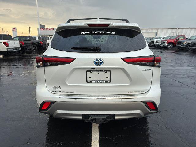 Used 2023 Toyota Highlander Platinum AWD/4WD image 6