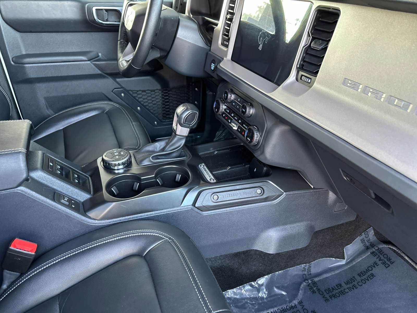 Certified 2025 Ford Bronco Outer Banks image 16