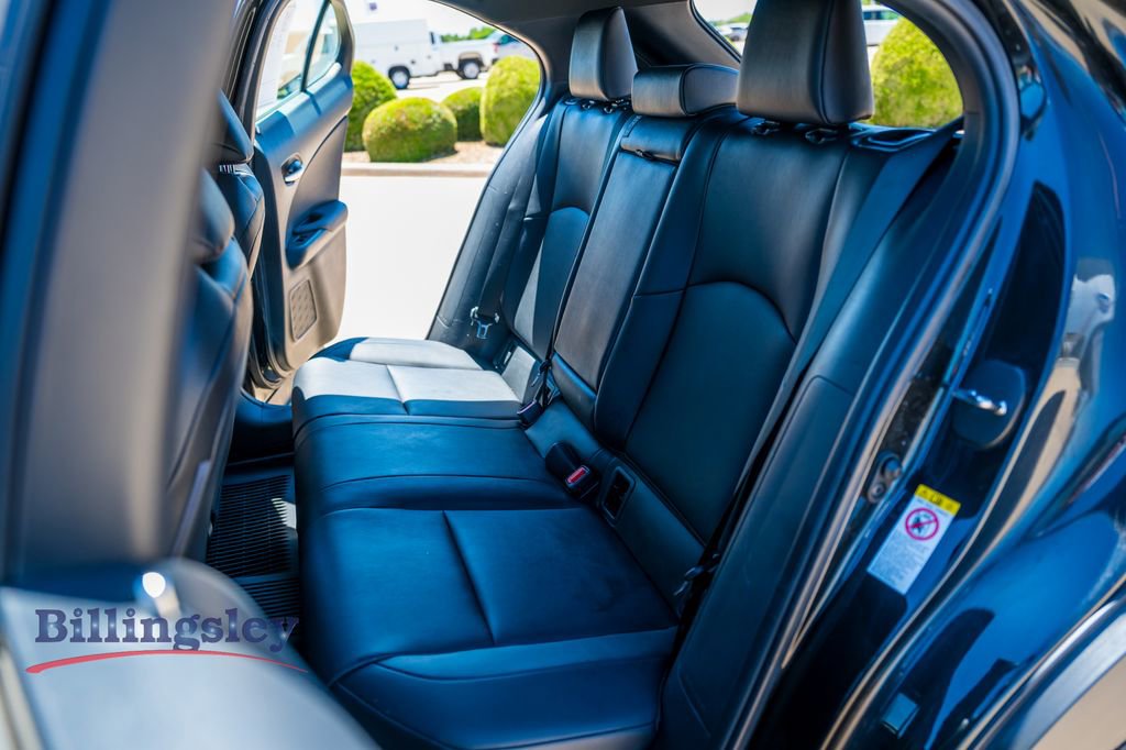 Used 2019 Lexus UX 250h w/ Premium Package AWD/4WD image 11