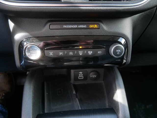 Certified 2024 Ford Escape Platinum AWD/4WD image 24
