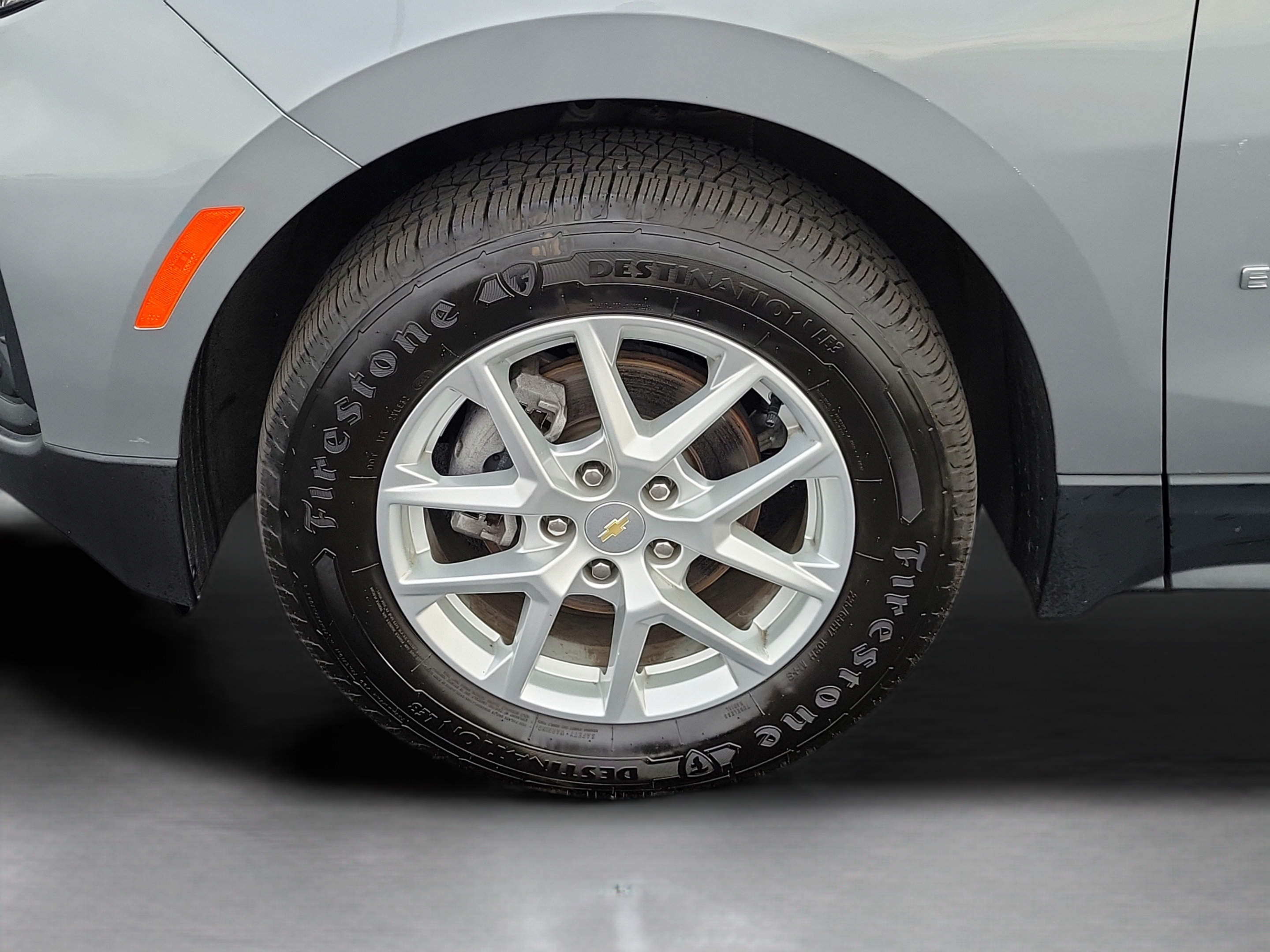 Used 2023 Chevrolet Equinox LS AWD/4WD image 30