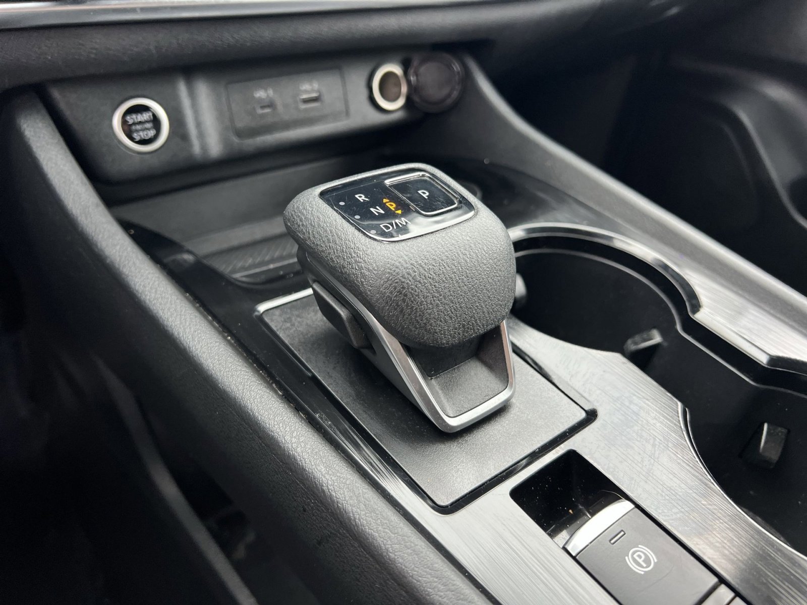 Used 2023 Nissan Rogue SV image 21