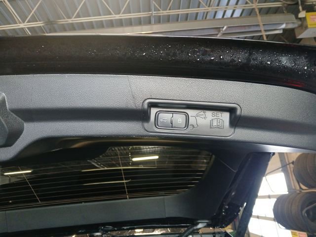 Certified 2025 Ford Explorer ST-Line image 49