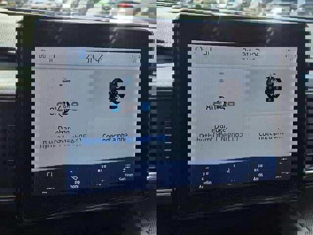 Certified 2023 Ford Explorer XLT w/ Equipment Group 202A image 10