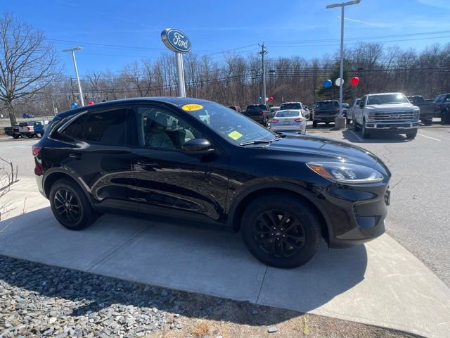 Certified 2020 Ford Escape SE image 9