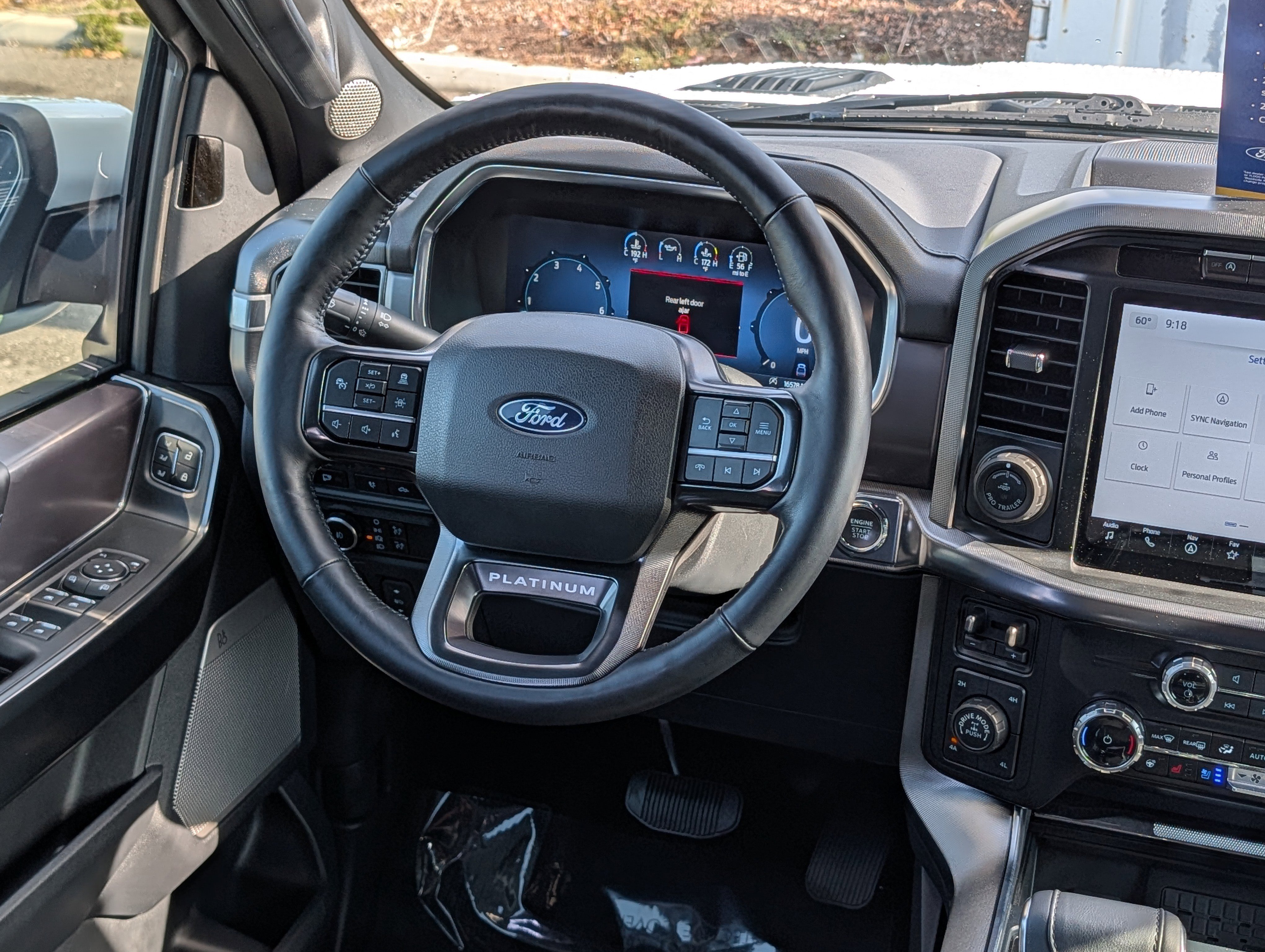 Certified 2024 Ford F150 Platinum w/ FX4 Off-Road Package AWD/4WD image 22