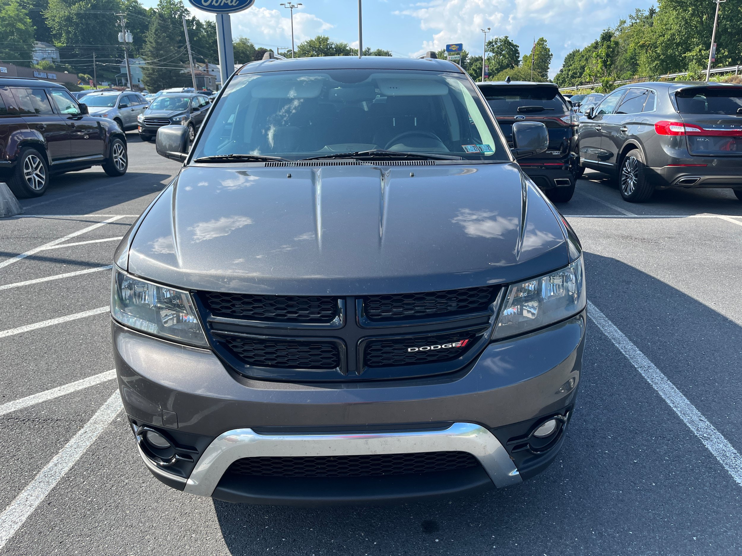 Used 2017 Dodge Journey Crossroad w/ Popular Equipment Group AWD/4WD image 3
