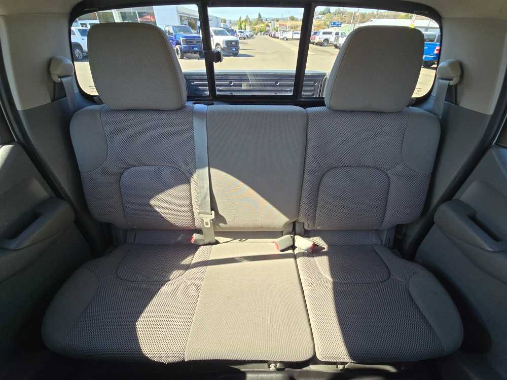 Used 2020 Nissan Frontier SV AWD/4WD image 17