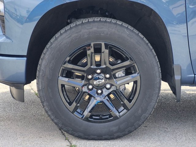 Used 2024 Chevrolet Silverado 1500 Custom AWD/4WD image 7